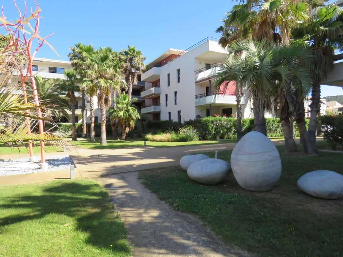 Appartement Sète, 2 Pièces, 4 Personnes - Fr-1-472-172 *