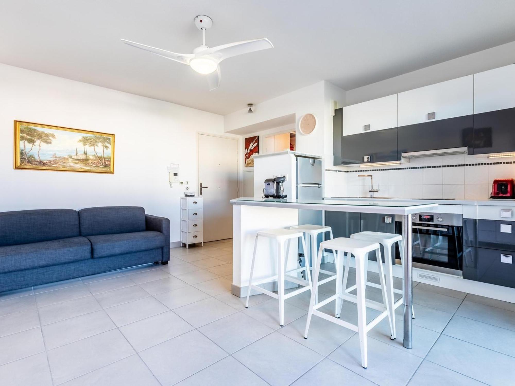 Sète, 2 Pièces, 4 Personnes - Fr-1-472-172 * Sète