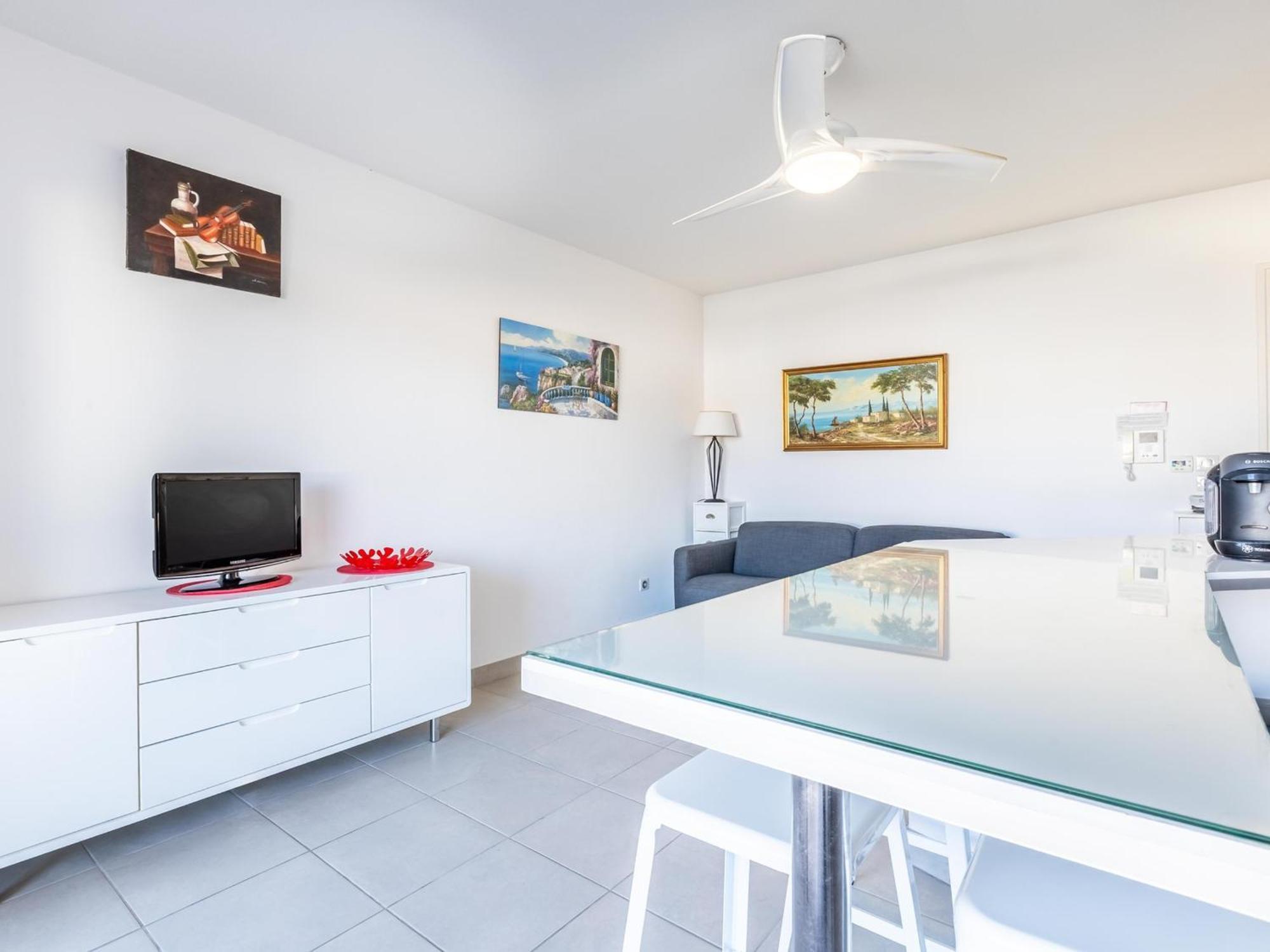 Sète, 2 Pièces, 4 Personnes - Fr-1-472-172 Appartement *